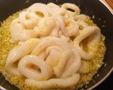 Foto del paso 2 de la receta Anillas de pota en salsa