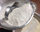 Foto del paso 3 de la receta: Bizcochuelo Esponjoso 1 2 3 4