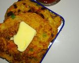 A picture of step 4 of Oats and besan chilla.