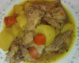 Foto del paso 1 de la receta: Estofado de conejo con patatas