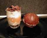Une image de l'étape 30 de Entremet mousse à la vanille, insert caramel, glaçage rocher.