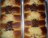 Foto langkah ke 12 dari resep Roti Nyobek.