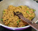 A picture of step 6 of Kathal ki Shami...