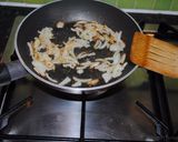 A picture of step 1 of Salmon fish with turmeric-ginger rice OR with Spinach puree.