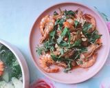 Hình bước làm 5 của món Thịt kho tôm sốt me