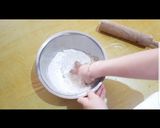 Foto langkah ke 1 dari resep Kulit pangsit 2 bahan.