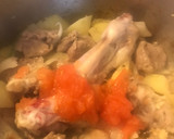 Foto del paso 5 de la receta: Guisado de cordero 🐑 con verduras y ciruelas