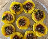 A picture of step 9 of Nargis dhokla.