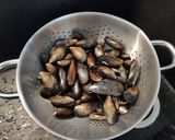 Foto del paso 1 de la receta: Mejillones al roquefort