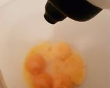 A picture of step 3 of Cheese Omelette.