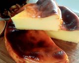 รูปขั้นตอนการทำที่ 7 ของ โยเกิร์ตเค้กหน้าไหม้ Basque Burnt Yoghurt Cake (ใช้ส่วนผสมแค่ 4 อย่าง)