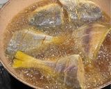 Foto langkah ke 2 dari resep Pesmol Ikan Ekor Kuning.