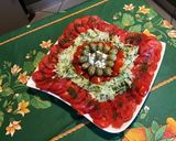 Une image de l'étape 8 de Salade de tomates, courgette, olives, feta et persil.