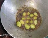 আমড়া দিয়ে ইলিশ মাছের টক(Amra Diye Ilish Macher Tok Recipe In Bengali) রেসিপির ধাপ 3 ছবি
