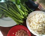 Foto langkah ke 1 dari resep Pelecing Kangkung Khas Lombok.
