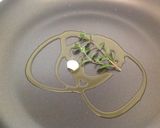 Foto del passaggio 6 della ricetta Fusilloni trafilati in bronzo alla cacio e pepe a modo mio