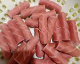Foto langkah ke 1 dari resep Tempe dan Sosis Masak Saus Tomat.