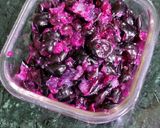 A picture of step 2 of Jamun Sherbat.