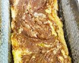 Foto del paso 4 de la receta: Budín de coco, banana y chocolate con ♥️ de dulce de leche