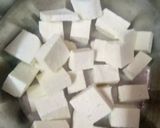 A picture of step 1 of Punjabi Hariyali Paneer Tikka.
