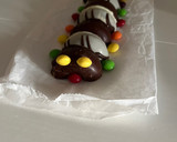 Foto del paso 3 de la receta: Tarta Ciempiés de donetes