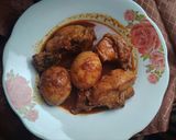 Foto langkah ke 4 dari resep Ayam Telor Masak Kecap.