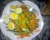 A picture of step 1 of Spaghetti with veggies and egg.