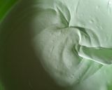 Foto langkah ke 4 dari resep Brownies kukus Pandan Ny. Liem.
