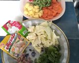Foto langkah ke 1 dari resep Sayur  Sop Bakso.