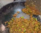 A picture of step 10 of Matar Kachori.