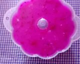 Foto langkah ke 5 dari resep Pudding buah naga.
