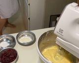A picture of step 3 of Cranberry Cookie.