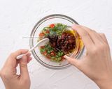 泰式涼拌海鮮【老干媽風味雞油辣椒】的食譜步驟6照片