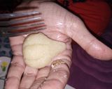 A picture of step 6 of Milky coconut Modak.