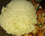 Foto langkah ke 3 dari resep Mie Goreng Jawa Pedas.