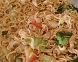 Foto langkah ke 6 dari resep Mie Goreng.
