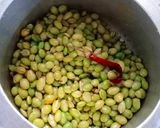 A picture of step 1 of Dana Muthia nu Shaak.