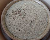 A picture of step 2 of Steamed amaranth black jujubes cake蒸苋菜子.
