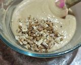 A picture of step 3 of Walnut banana cake.