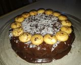 A picture of step 8 of Chocolate freeze cake.