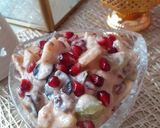 A picture of step 8 of Khati meethi fruit chat.