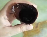 A picture of step 3 of Nutella Mousse Cones.