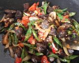 Foto langkah ke 7 dari resep Oseng ati cabe hijau.