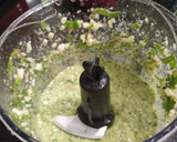 Foto del paso 1 de la receta: Rape en papillote de masa filo con pesto de cilantro al cava