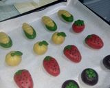 Foto langkah ke 4 dari resep Kue Kering Buah Fantasi.