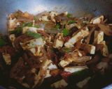A picture of step 3 of Paneer masala.