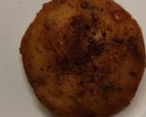 A picture of step 3 of Chatpati Tikki.