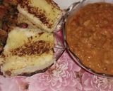 A picture of step 4 of Pav bhaji.