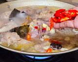 Foto langkah ke 3 dari resep Asam-asam Ayam Kampung 🥘_ Segar Asam Manis🍋🍅🍯.