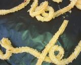 A picture of step 2 of Crispy stick of left over rice.